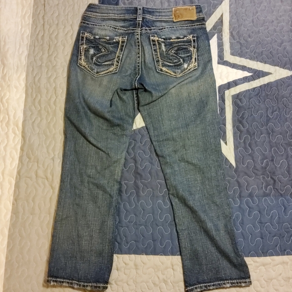 Suki Mid Capris - Picture 1 of 5